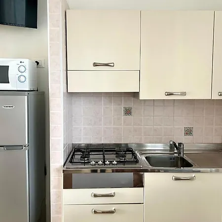 Equipped Flat For A Comfortable * リニャーノ・サッビアドーロ